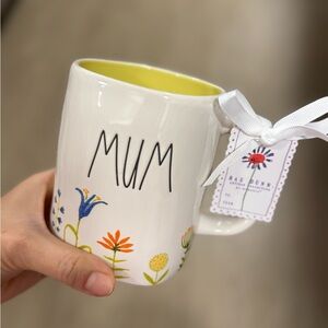 Rae Dunn White and Yellow 'Mum' Mug